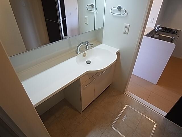  大和路線・関西本線/奈良駅 徒歩9分 2階 築10年