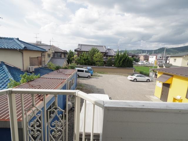  近鉄難波線・奈良線/近鉄奈良駅 バス12分萩ヶ丘下車:停歩7分 2階 築35年