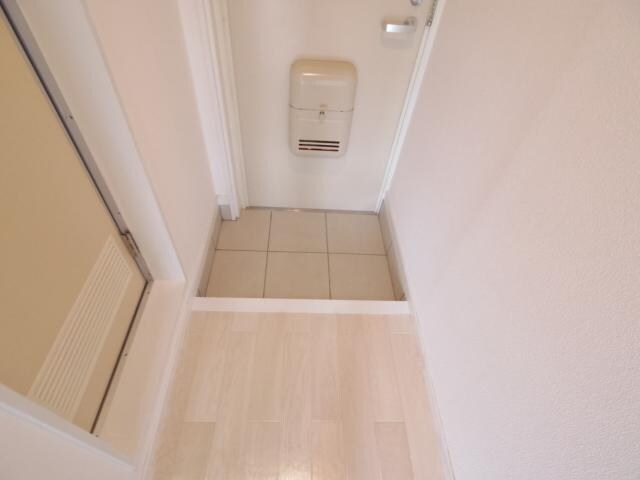  近鉄難波線・奈良線/近鉄奈良駅 バス12分萩ヶ丘下車:停歩7分 2階 築35年