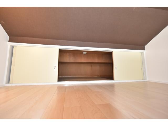  近鉄難波線・奈良線/近鉄奈良駅 バス12分萩ヶ丘下車:停歩7分 2階 築35年