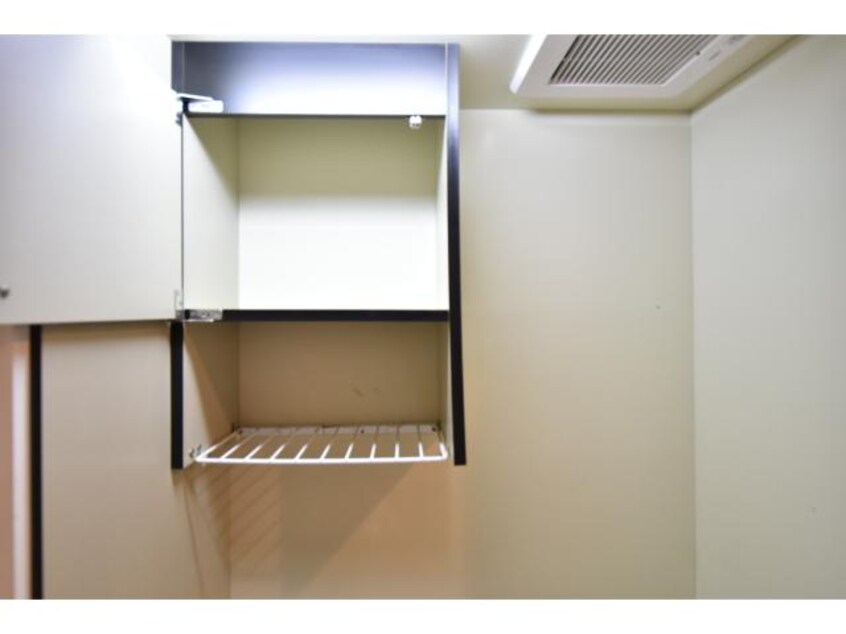  近鉄難波線・奈良線/近鉄奈良駅 バス12分萩ヶ丘下車:停歩7分 2階 築35年