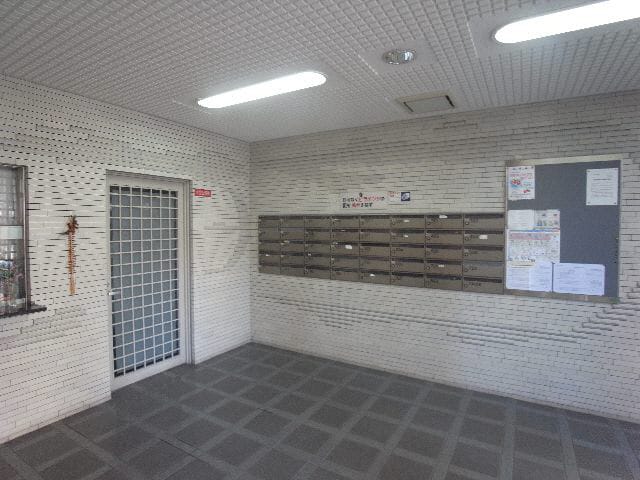  近鉄難波線・奈良線/新大宮駅 徒歩6分 5階 築34年