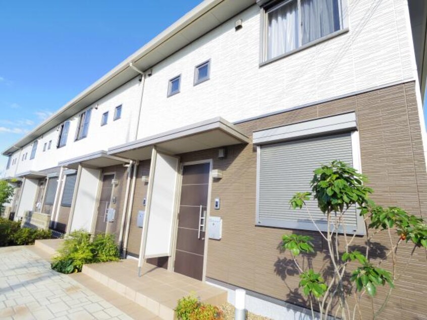  大和路線・関西本線/奈良駅 バス11分八条地蔵前下車:停歩5分 2階 築11年