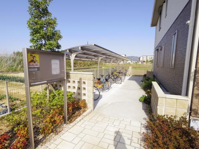  大和路線・関西本線/奈良駅 バス11分八条地蔵前下車:停歩5分 2階 築11年