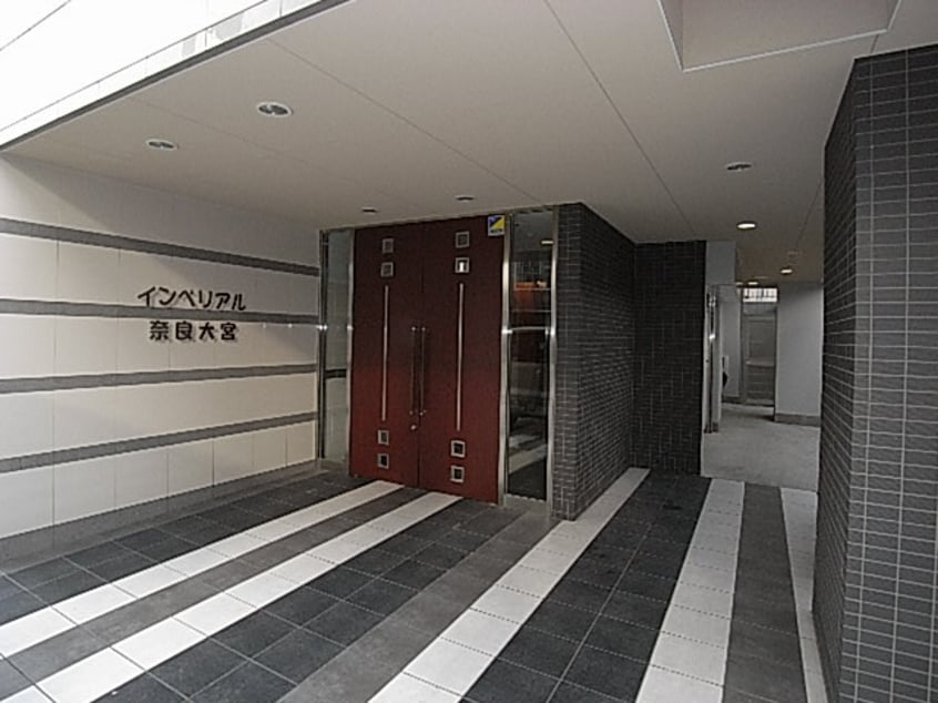  近鉄難波線・奈良線/新大宮駅 徒歩2分 8階 築18年