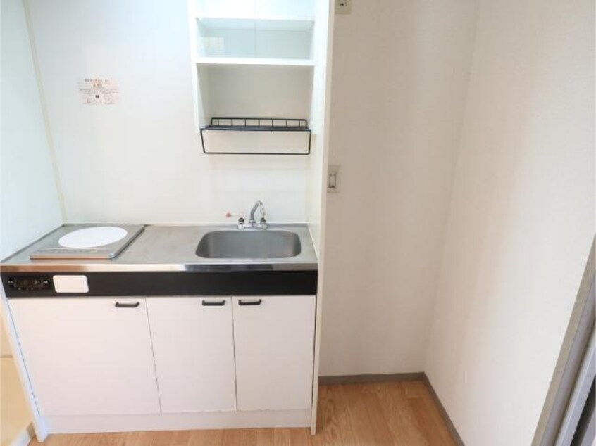  近鉄難波線・奈良線/新大宮駅 徒歩10分 1階 築27年