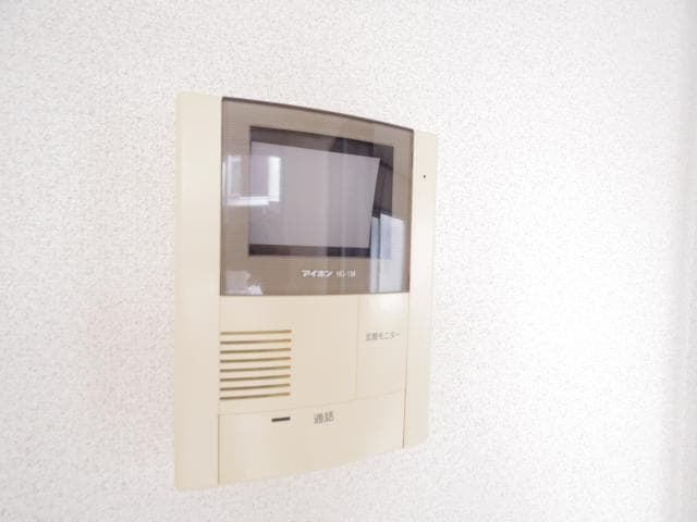  近鉄難波線・奈良線/近鉄奈良駅 バス10分南方町下車:停歩1分 1階 築37年