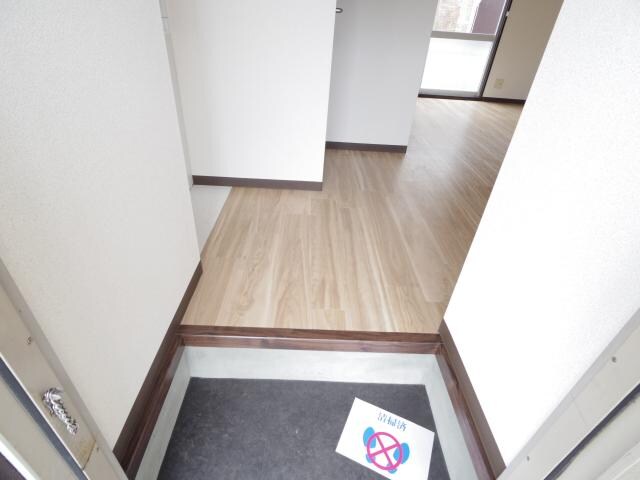  近鉄難波線・奈良線/近鉄奈良駅 バス10分南方町下車:停歩1分 1階 築37年