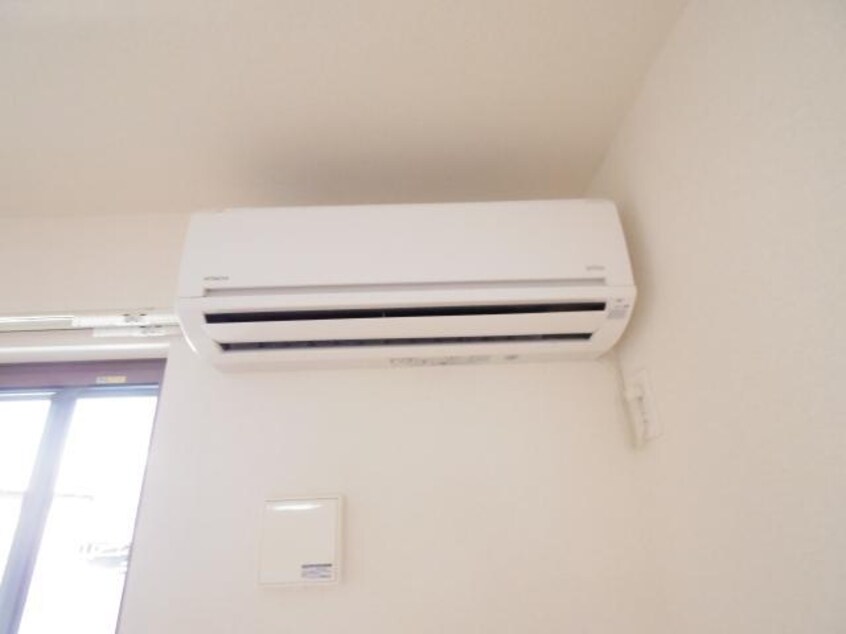  大和路線・関西本線/奈良駅 バス16分大和ハウス前下車:停歩1分 1階 築11年