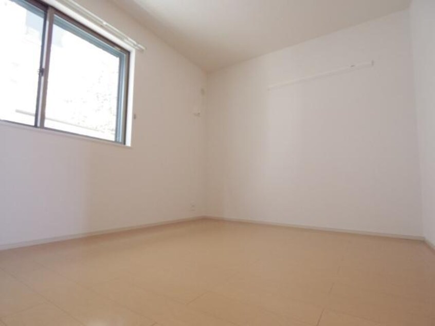  大和路線・関西本線/奈良駅 バス16分大和ハウス前下車:停歩1分 1階 築11年