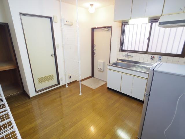  近鉄難波線・奈良線/近鉄奈良駅 徒歩12分 2階 築31年