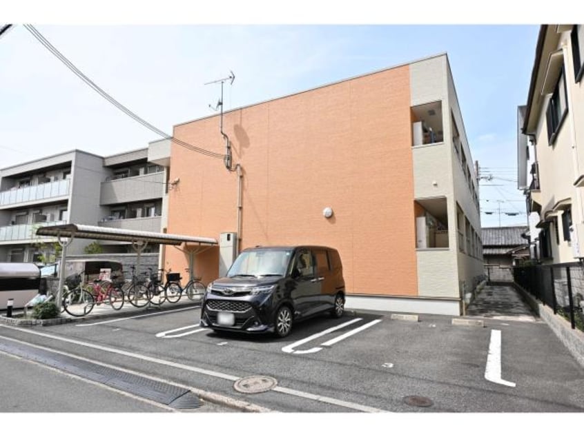  近鉄難波線・奈良線/新大宮駅 徒歩8分 1階 築12年