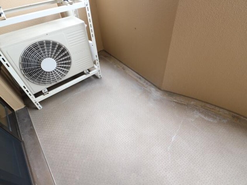  近鉄難波線・奈良線/近鉄奈良駅 バス10分萩が丘町下車:停歩1分 1階 築20年