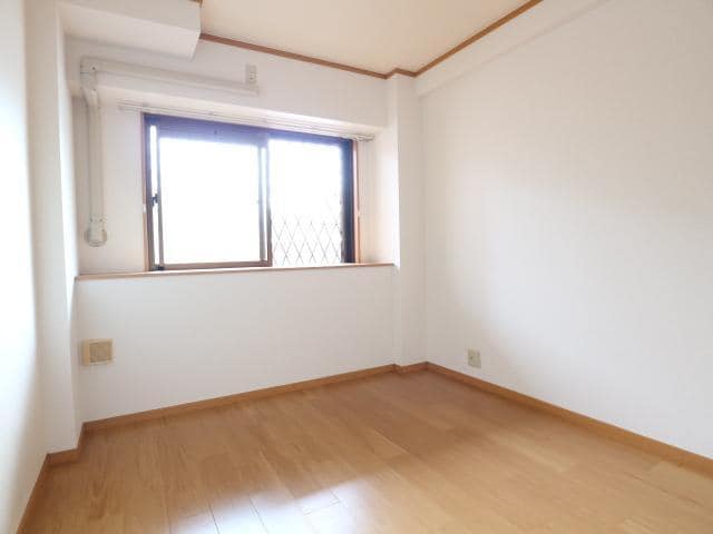  近鉄難波線・奈良線/近鉄奈良駅 バス10分萩が丘町下車:停歩1分 1階 築20年