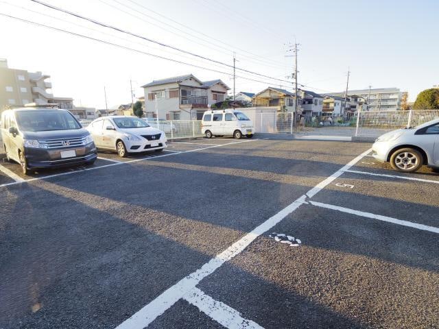  近鉄難波線・奈良線/近鉄奈良駅 バス8分紀寺住宅前下車:停歩8分 1階 築32年