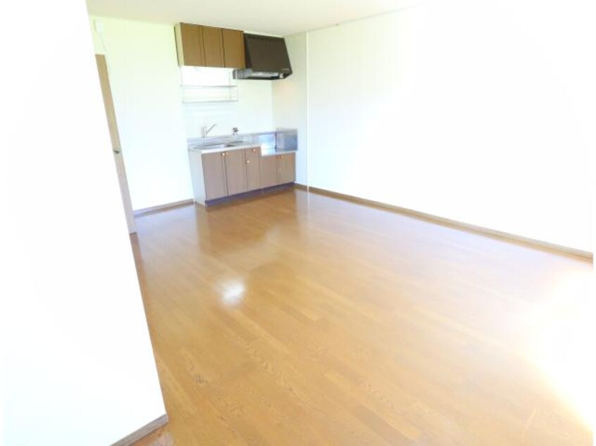  近鉄難波線・奈良線/近鉄奈良駅 バス8分紀寺住宅前下車:停歩8分 1階 築32年