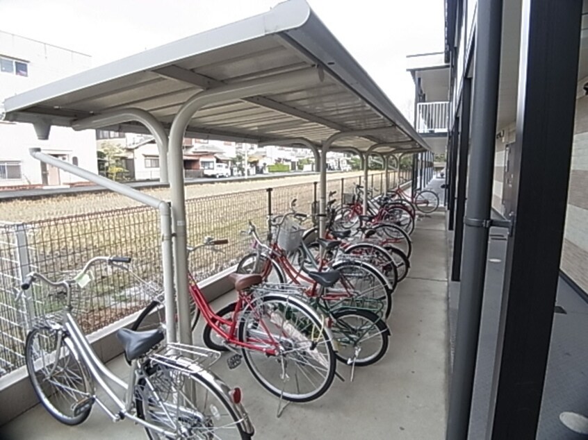  近鉄難波線・奈良線/新大宮駅 徒歩12分 1階 築17年