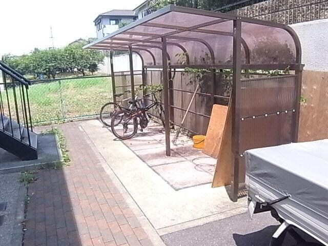  近鉄難波線・奈良線/近鉄奈良駅 バス10分東市小学校下車:停歩3分 1階 築25年