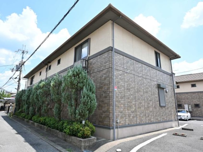  大和路線・関西本線/奈良駅 バス8分北神殿下車:停歩10分 1階 築19年