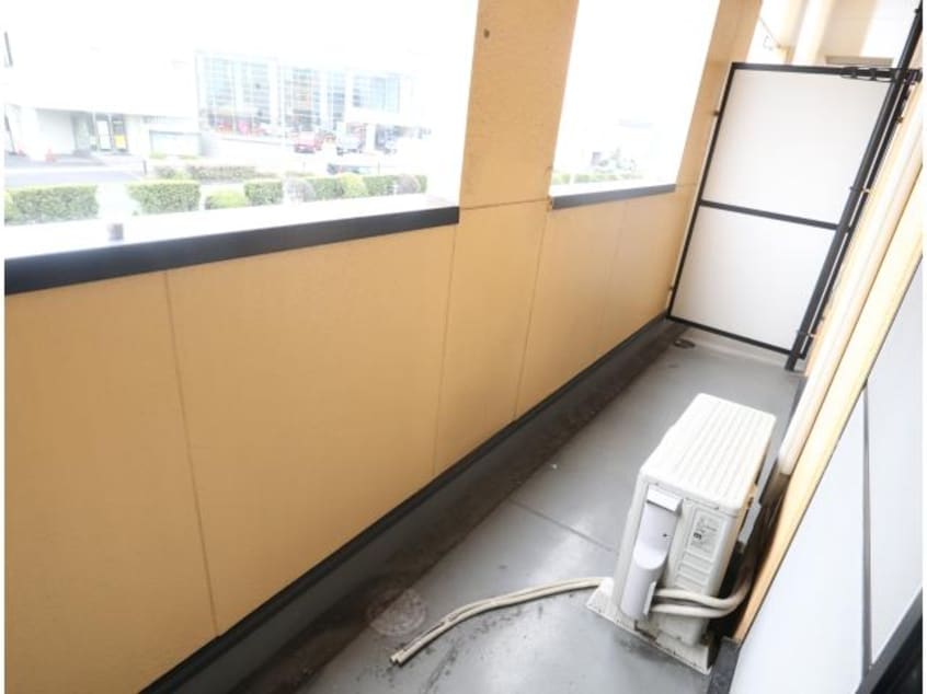  近鉄難波線・奈良線/新大宮駅 徒歩12分 2階 築25年