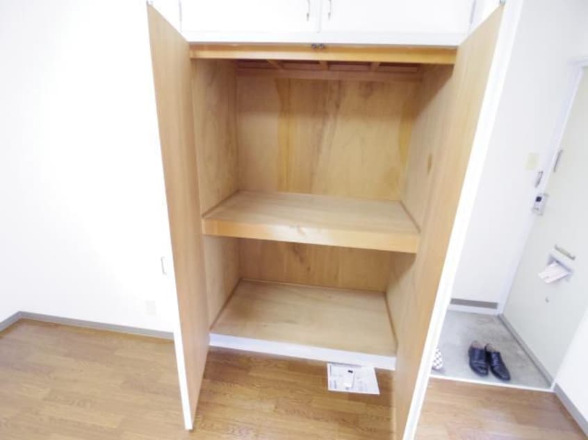  近鉄難波線・奈良線/新大宮駅 徒歩16分 2階 築36年