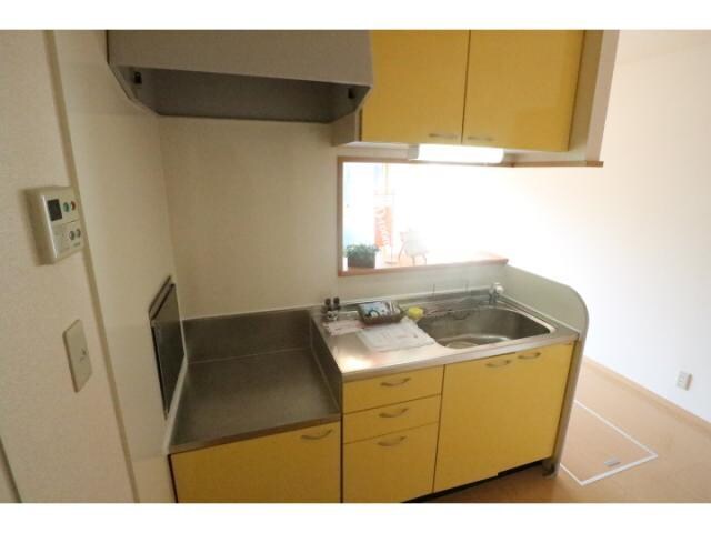  近鉄難波線・奈良線/新大宮駅 バス8分柏木町南下車:停歩3分 1階 築20年