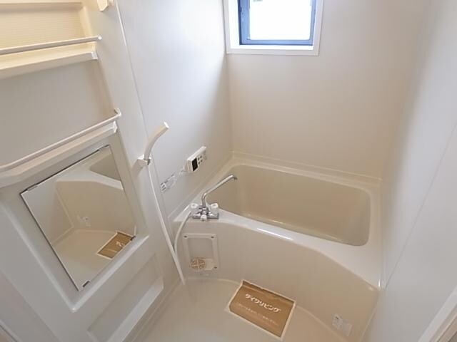  近鉄難波線・奈良線/新大宮駅 バス8分柏木町南下車:停歩3分 2階 築20年