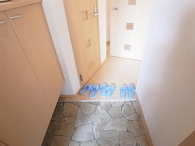  近鉄難波線・奈良線/新大宮駅 バス8分柏木町南下車:停歩3分 2階 築20年