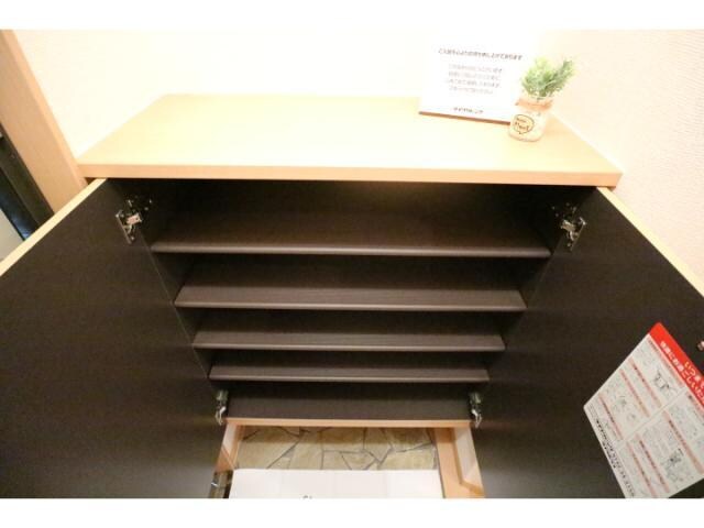  近鉄難波線・奈良線/新大宮駅 バス8分柏木町南下車:停歩3分 1階 築20年