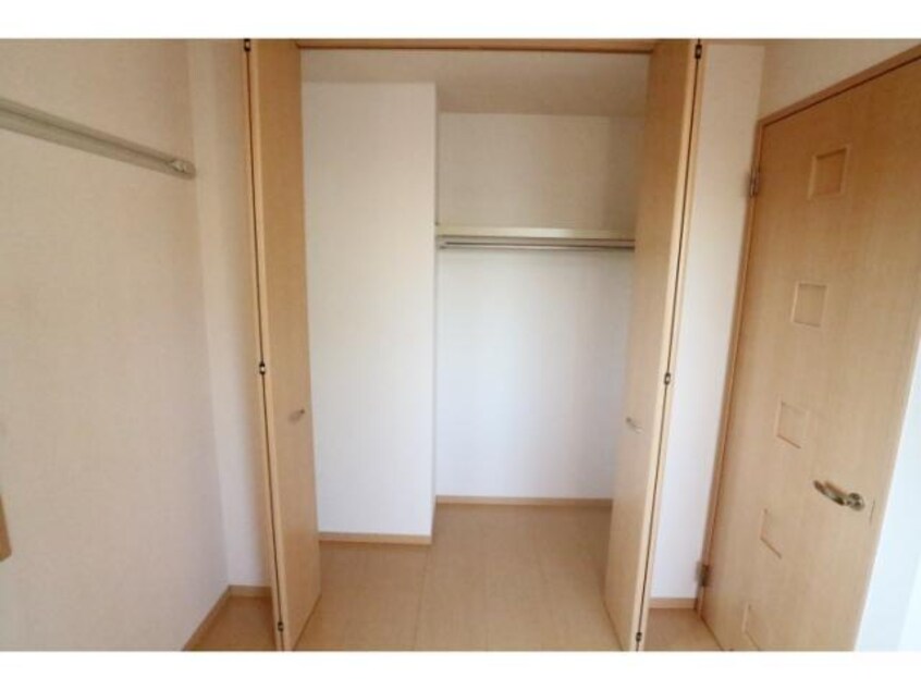  近鉄難波線・奈良線/新大宮駅 バス8分柏木町南下車:停歩3分 1階 築20年