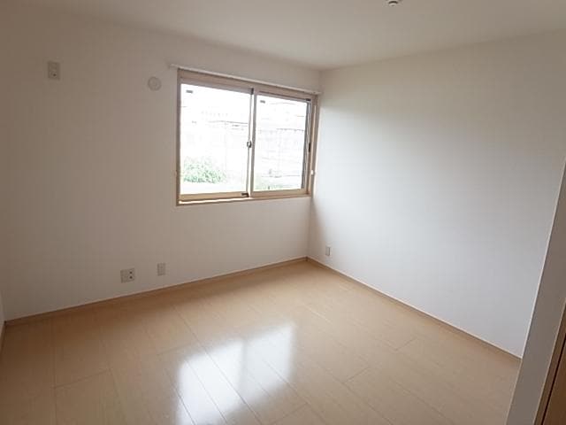  近鉄難波線・奈良線/新大宮駅 バス8分柏木町南下車:停歩3分 2階 築20年