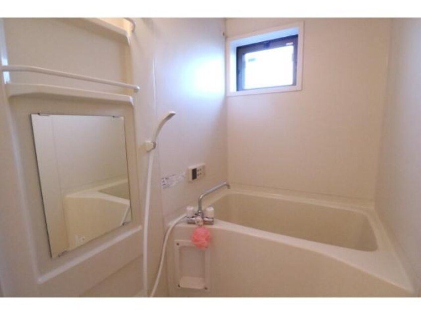  近鉄難波線・奈良線/新大宮駅 バス8分柏木町南下車:停歩3分 1階 築20年