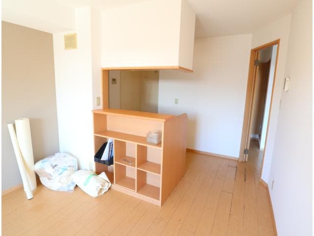  近鉄難波線・奈良線/新大宮駅 バス8分柏木町南下車:停歩3分 2階 築20年