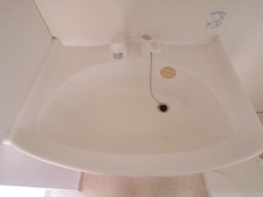  近鉄難波線・奈良線/新大宮駅 バス8分柏木町南下車:停歩3分 2階 築20年