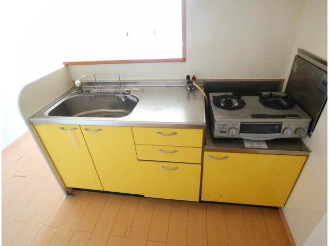  近鉄難波線・奈良線/新大宮駅 バス8分柏木町南下車:停歩3分 2階 築20年