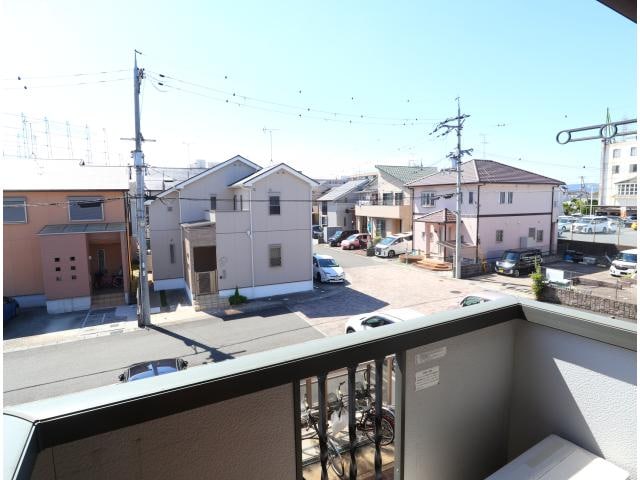  近鉄難波線・奈良線/新大宮駅 バス8分柏木町南下車:停歩3分 2階 築20年