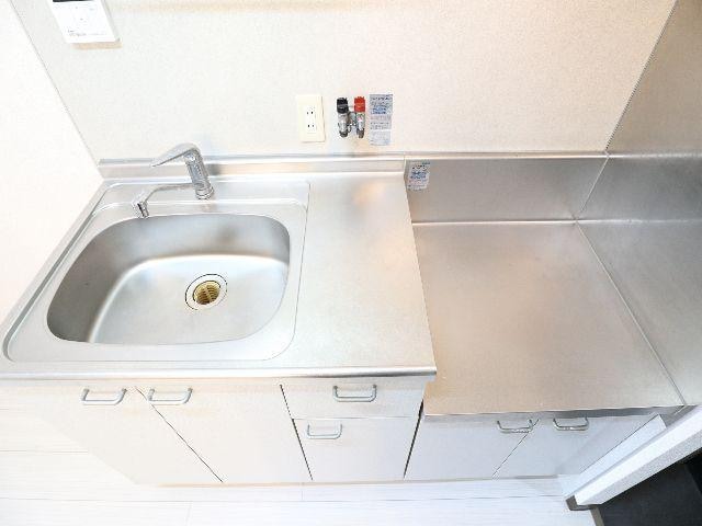  近鉄難波線・奈良線/近鉄奈良駅 徒歩6分 1階 築25年