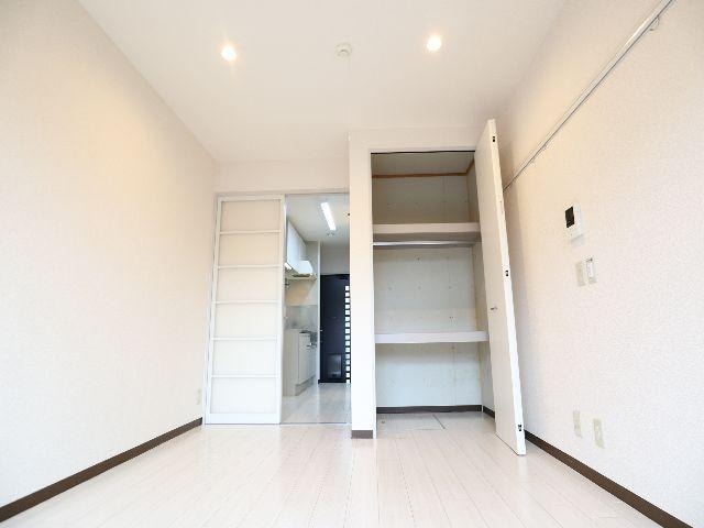  近鉄難波線・奈良線/近鉄奈良駅 徒歩6分 1階 築25年