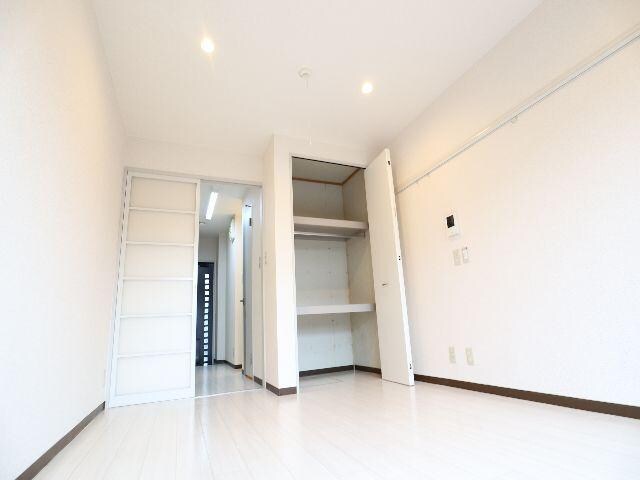  近鉄難波線・奈良線/近鉄奈良駅 徒歩6分 1階 築25年