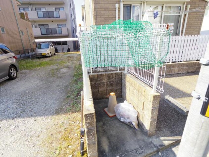  近鉄難波線・奈良線/近鉄奈良駅 徒歩10分 1階 築17年