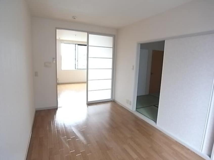  近鉄難波線・奈良線/新大宮駅 徒歩5分 1階 築27年