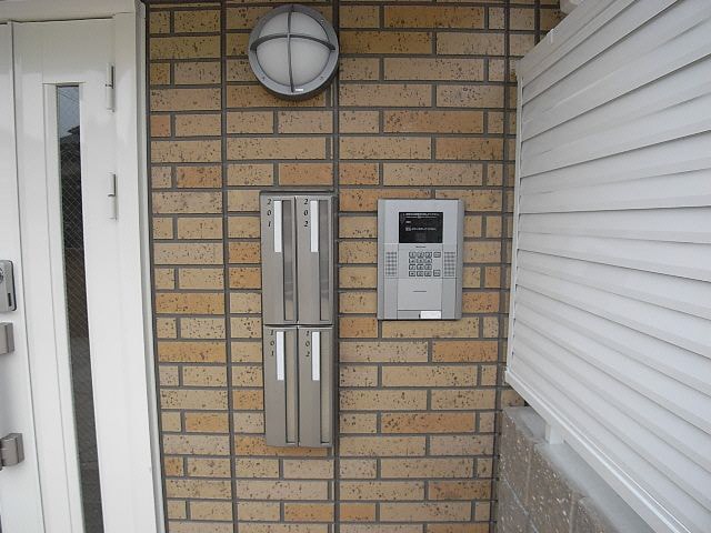  近鉄難波線・奈良線/新大宮駅 徒歩8分 1階 築17年