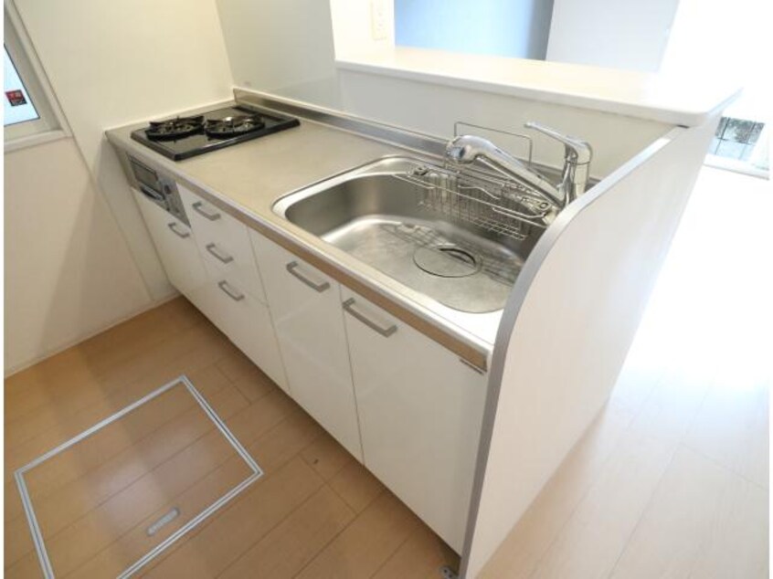  近鉄難波線・奈良線/新大宮駅 徒歩8分 1階 築17年