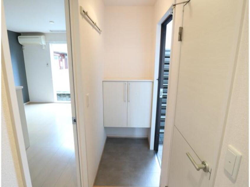  近鉄難波線・奈良線/新大宮駅 徒歩8分 1階 築17年