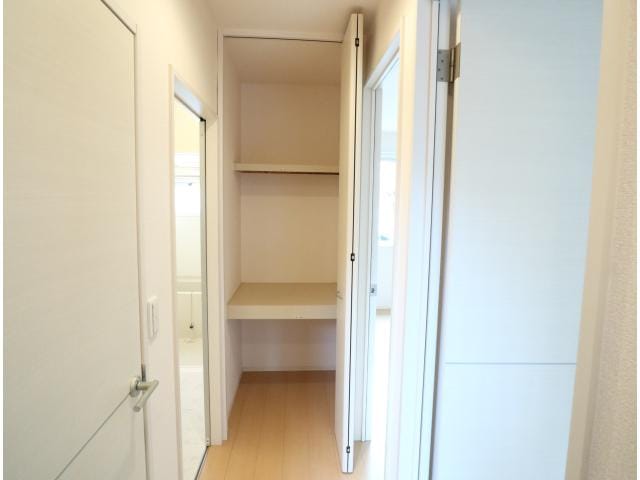  近鉄難波線・奈良線/新大宮駅 徒歩8分 1階 築17年