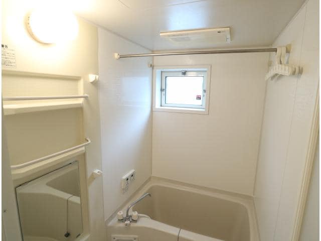  近鉄難波線・奈良線/新大宮駅 徒歩8分 1階 築17年