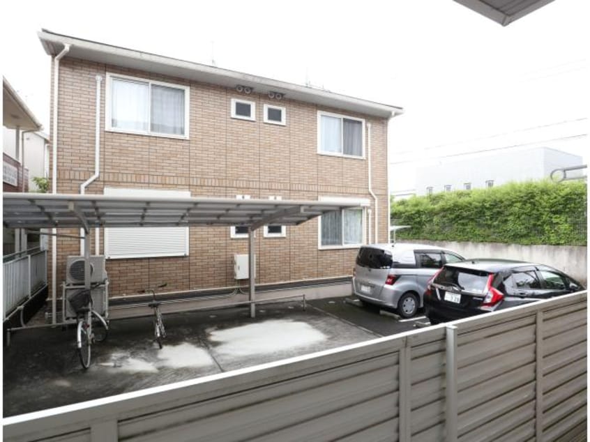  近鉄難波線・奈良線/新大宮駅 徒歩8分 1階 築17年