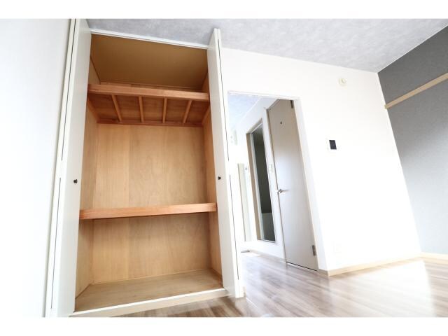  近鉄難波線・奈良線/近鉄奈良駅 徒歩8分 1階 築26年