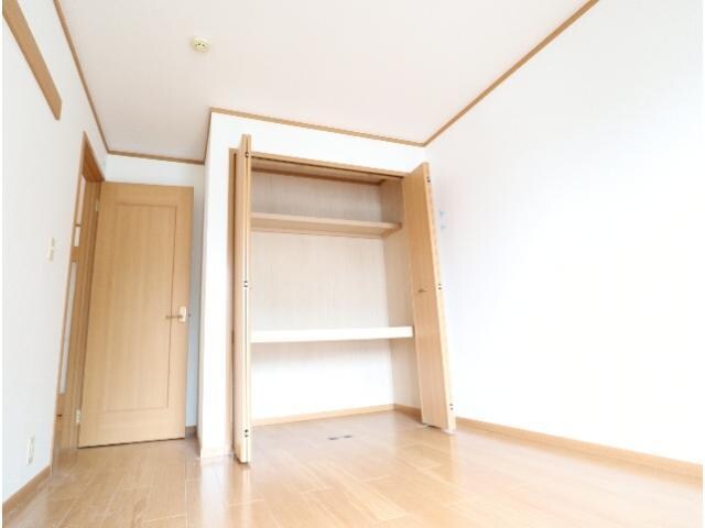  近鉄難波線・奈良線/近鉄奈良駅 バス17分州見台7丁目下車:停歩8分 1階 築21年