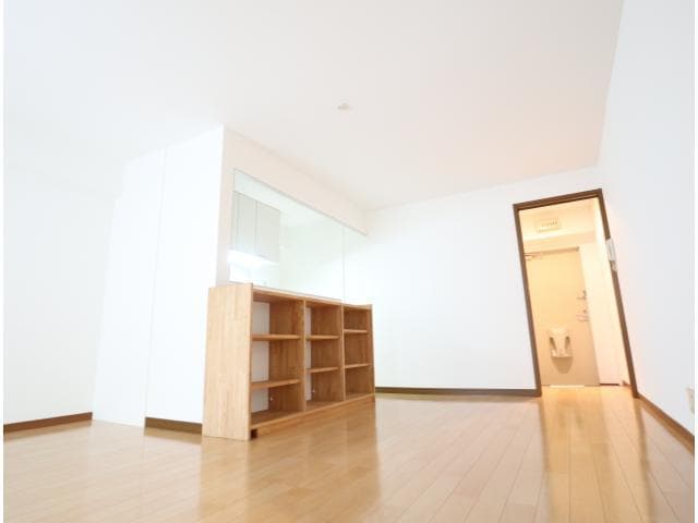  近鉄難波線・奈良線/新大宮駅 徒歩5分 3階 築40年